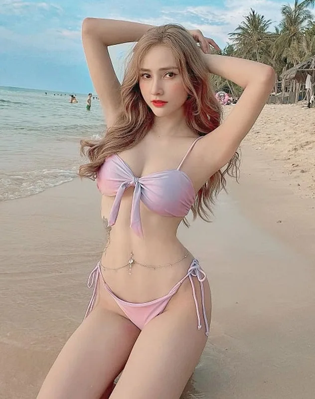 ảnh gái mặc bikini 20